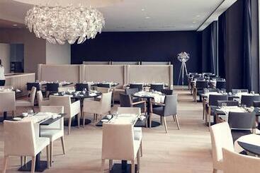 هتل Mercure Roeselare