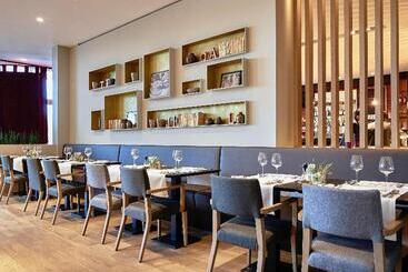 هتل Mercure Roeselare