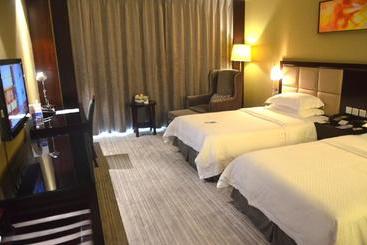 هتل Hefei Parkview
