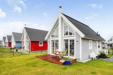 דירות לתיירים Beautiful Home In Zerpenschleuse With Wifi