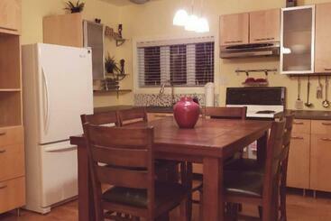 3 Bedroom Casa Bonita By Amazing Property Rentals