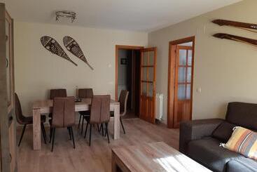 Apartamento Familiar Con Vistas Y Garage La Portiecha