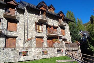 Apartamento Familiar Con Vistas Y Garage La Portiecha