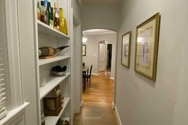 Charming Condo Near Downtown, Ncsu And Pnc Arena