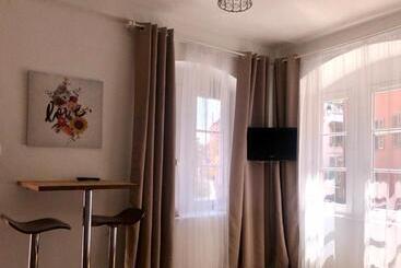 Chez Jeanne   2 Personnes