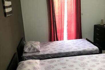 Luqa Apartment   5 Mins From Airport
