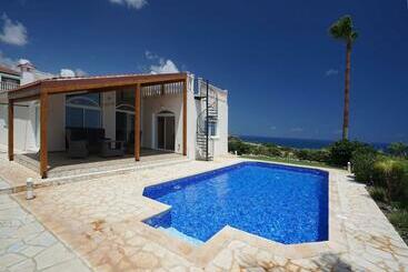 Luxury Seafront Villa With Panoramic Sea View & Huge Private Pool