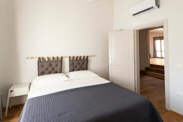 Gualchierina Apartment