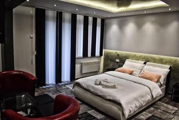 De Lux Apartment Maki