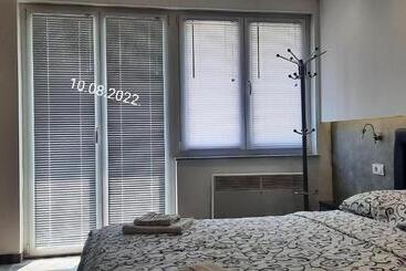De Lux Apartment Maki