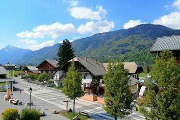 Studio Cosy Avec Balcon, Au Pied Du Télécabine Et Pistes, Centre Village à 150m, 4 Couchages Fr 1