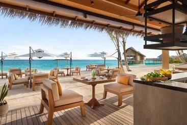 هتل Hilton Maldives Amingiri Resort & Spa