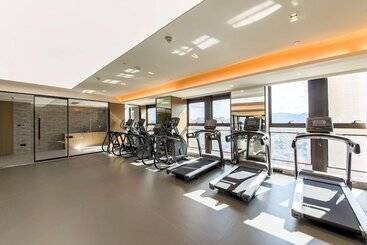 Howard Johnson By Wyndham Longxiang Hotel Ningbo