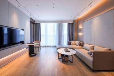 Howard Johnson By Wyndham Longxiang Hotel Ningbo