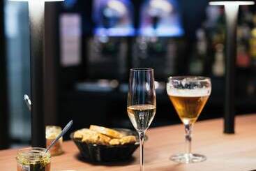 هتل Mercure Brest Centre Port