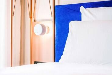 هتل Mercure Brest Centre Port