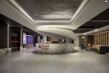 酒店 Ramada Encore By Wyndham Wuhan West
