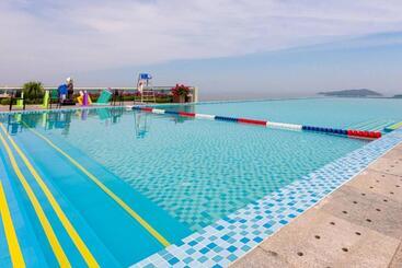 هتل Wyndham Wenzhou Cangnan Resort