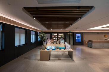 Ji Hotel Shanghai Pudong Airport Free Trade Zone