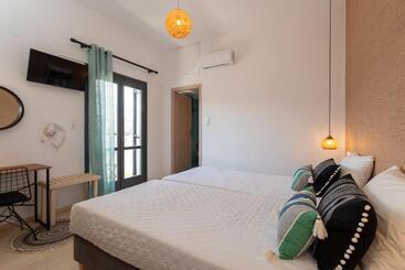 هتل Anemos Inn By Estia
