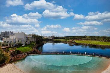 هتل Domes Lake Algarve Residences