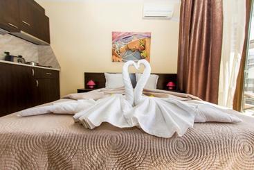Gallery Suites