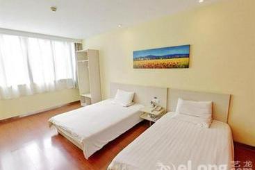 Hanting Hotel The Bund East Nanjing Road