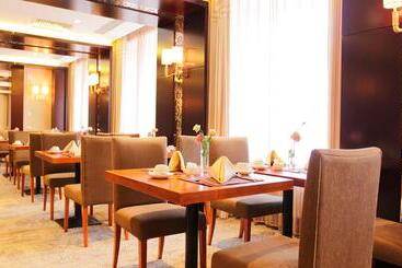 هتل Best Western Premier Tuushin