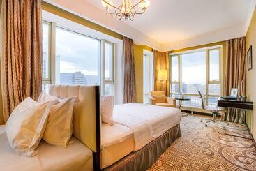 هتل Best Western Premier Tuushin