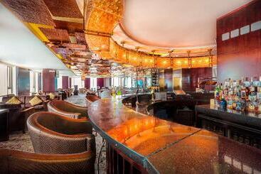 هتل Best Western Premier Tuushin