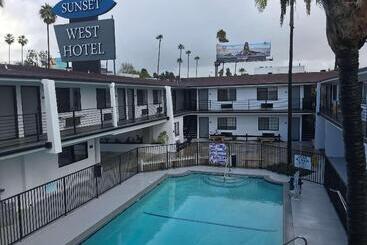 هتل Best Western Premier Tuushin