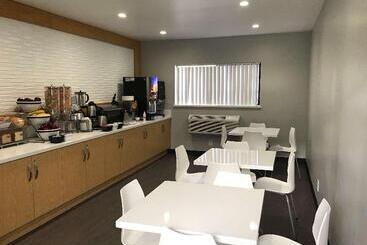 هتل Best Western Premier Tuushin