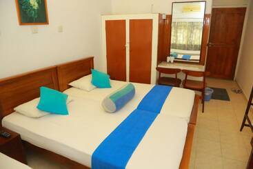 هتل Ranveli Beach Resort