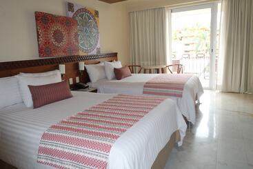 هتل Sunscape Residence Tower