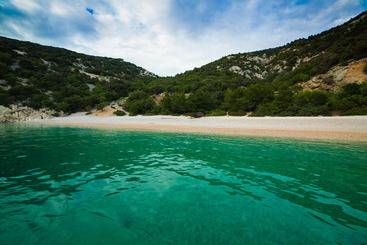 هتل Zlatni Lav
