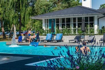 Strandhotel Balka Søbad