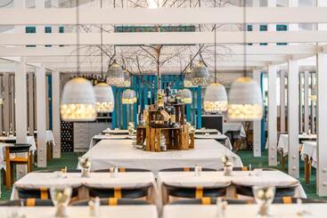 Strandhotel Balka Søbad