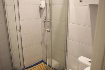 هتل Verslo Klasė Easy To Stay