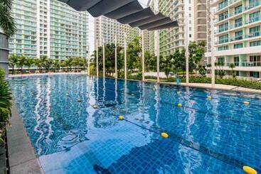 Azure Bliss By Nordic Suites
