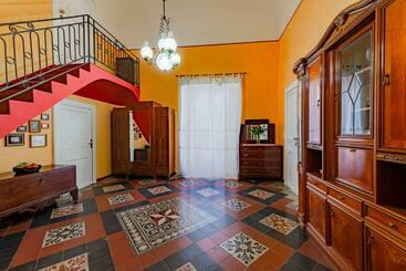B&b Tommaso Fazello Sciacca Residenza Artistica