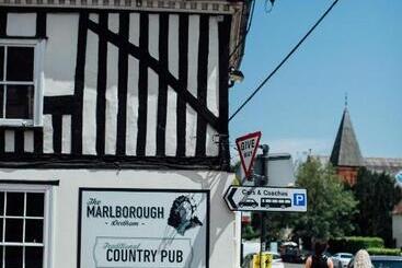 تختخواب و صبحانه The Marlborough Dedham