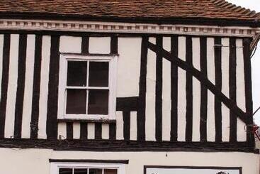 تختخواب و صبحانه The Marlborough Dedham