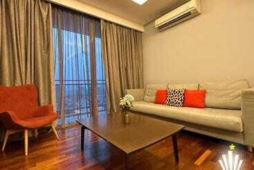 The Shore Hotel & Residences By La Vista