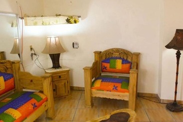 هتل Cannacare By Oyo Rooms