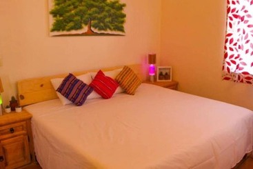 هتل Cannacare By Oyo Rooms