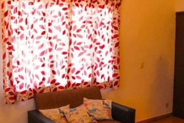 هتل Cannacare By Oyo Rooms