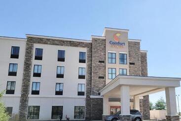 هتل Comfort Suites