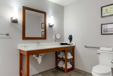 هتل Comfort Suites