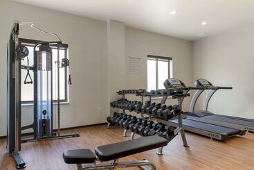 هتل Comfort Suites