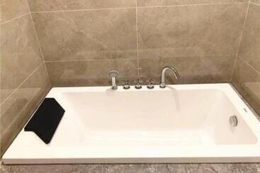 Echarm Hotel Jingzhou Olympic Sports Center
